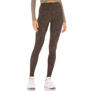 ALO Yoga Leopard High Waist Vapor Legging in Olive Branch